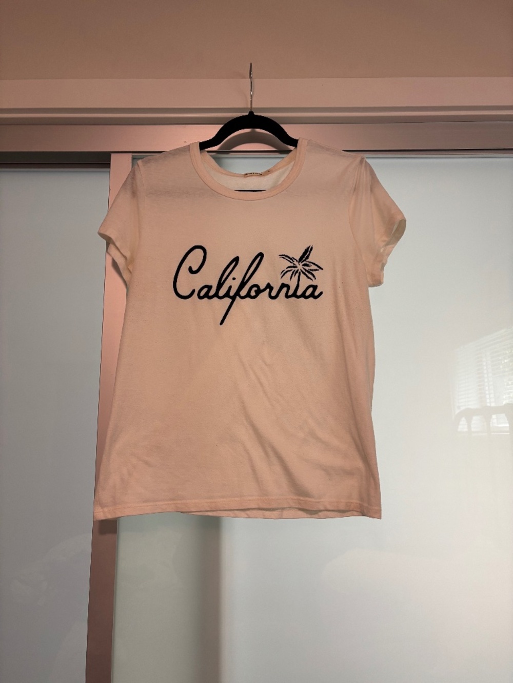 Marine Layer Graphic Tee white with blue velvet graphic size L